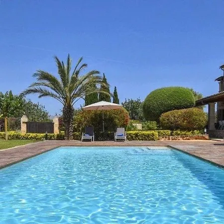 Atemberaubende Mit Pool Und Panoramablick In Unmittelbarer Naehe Von Und Dem