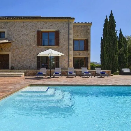 Atemberaubende Mit Pool Und Panoramablick In Unmittelbarer Naehe Von Und Dem