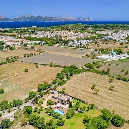 Atemberaubende Mit Pool Und Panoramablick In Unmittelbarer Naehe Von Und Dem Alcudia (Mallorca)